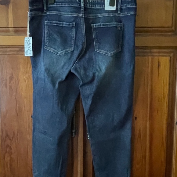 Grace & Lace non distressed girlfriend jeans size 16 - Picture 2 of 6